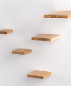 Маленька квадратна дерев'яна полиця з прихованим кріпленням